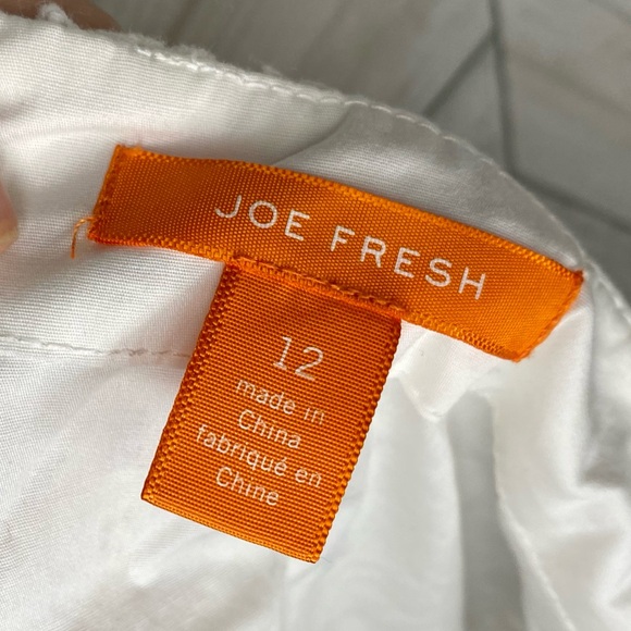 Joe fresh lace mini skirt - Picture 4 of 5